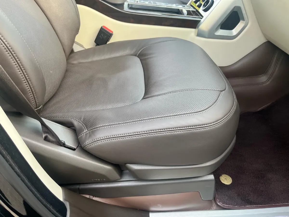 2022 Land Rover Range Rover 3.0T 400HP L6 8AT,autocango,china used car exporter,china ev exporter,chinese used car exporter,chinese used ev exporter