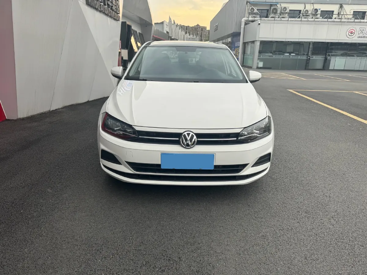 2019 Volkswagen Polo 1.5L 113HP L4 6AT,autocango,china used car exporter,china ev exporter,chinese used car exporter,chinese used ev exporter