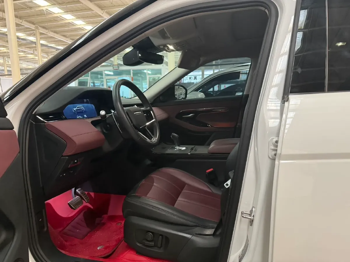 2022 Land Rover Range Rover Evoque 1.5T 200HP L3 8AT PHEV,autocango,china used car exporter,china ev exporter,chinese used car exporter,chinese used ev exporter