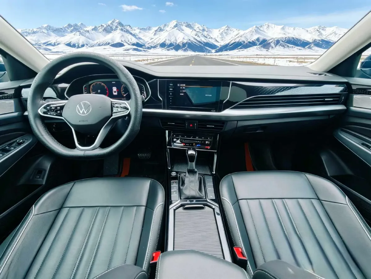 2023 Volkswagen Passat 1.4T 150HP L4 7DCT,autocango,china used car exporter,china ev exporter,chinese used car exporter,chinese used ev exporter