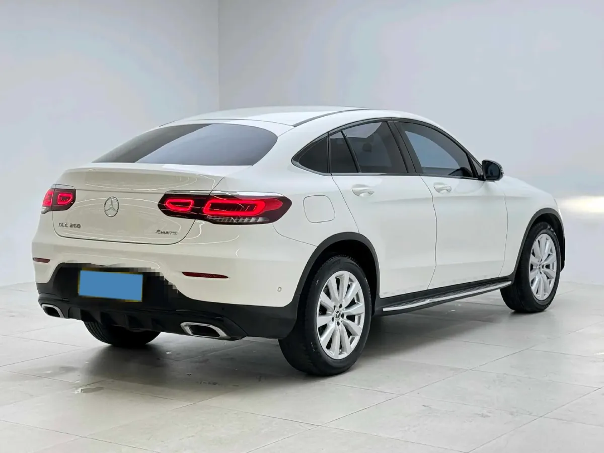 2022 Mercedes-Benz GLC Class 2.0T 197HP L4 9AT,autocango,china used car exporter,china ev exporter,chinese used car exporter,chinese used ev exporter