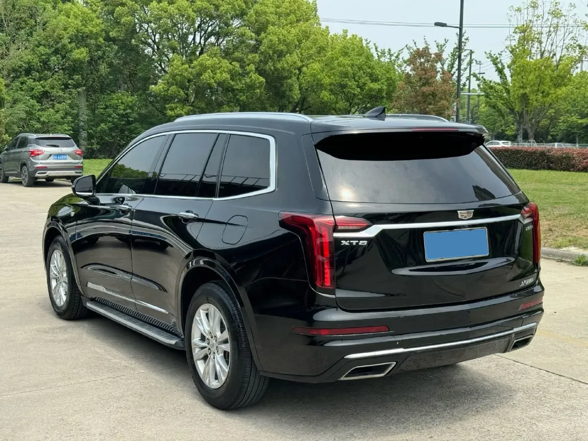 2021 Cadillac XT6 2.0T 237HP L4 9AT,autocango,china used car exporter,china ev exporter,chinese used car exporter,chinese used ev exporter