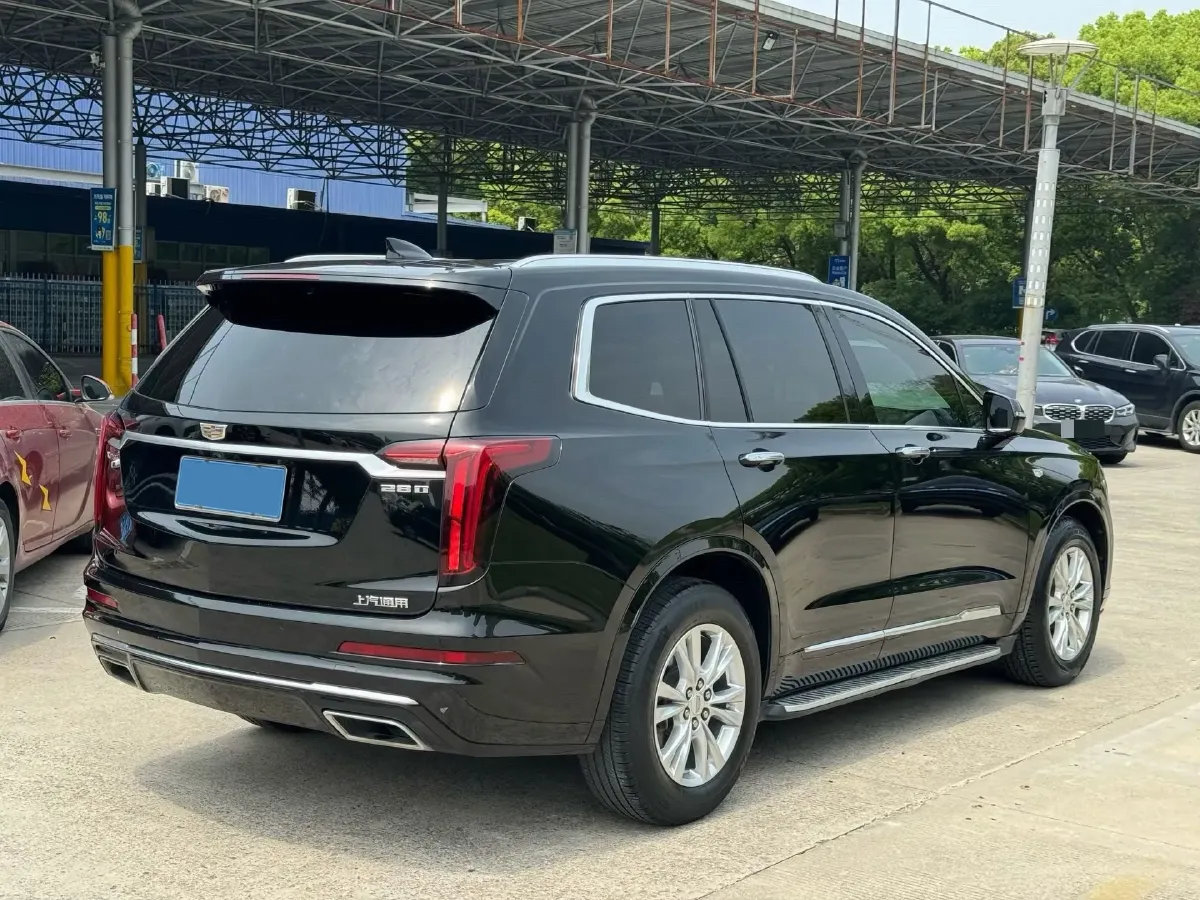 2021 Cadillac XT6 2.0T 237HP L4 9AT,autocango,china used car exporter,china ev exporter,chinese used car exporter,chinese used ev exporter