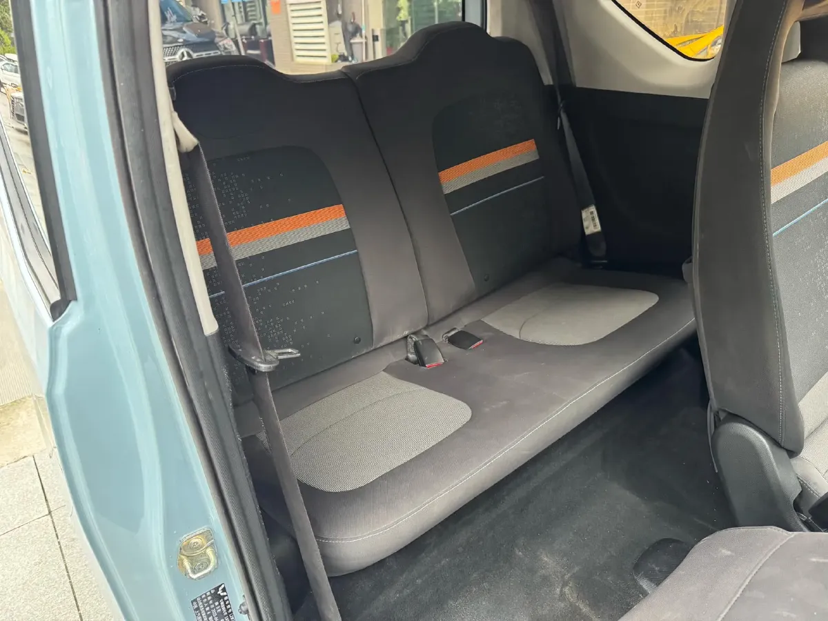 2022 WuLing HongGuang MINI EV BEV 9.3KWH,autocango,china used car exporter,china ev exporter,chinese used car exporter,chinese used ev exporter