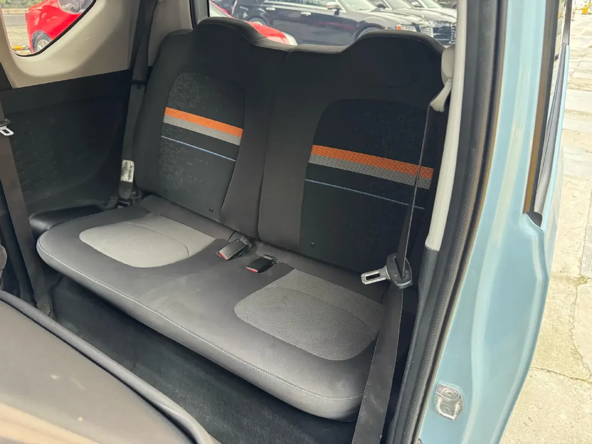 2022 WuLing HongGuang MINI EV BEV 9.3KWH,autocango,china used car exporter,china ev exporter,chinese used car exporter,chinese used ev exporter