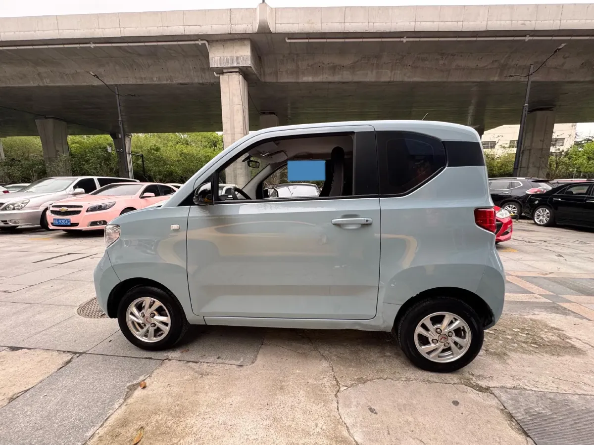 2022 WuLing HongGuang MINI EV BEV 9.3KWH,autocango,china used car exporter,china ev exporter,chinese used car exporter,chinese used ev exporter