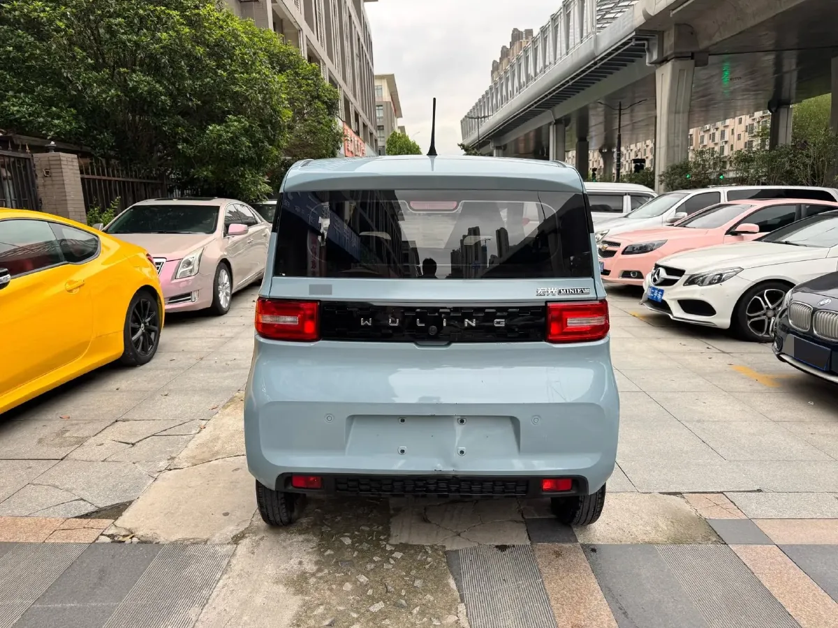 2022 WuLing HongGuang MINI EV BEV 9.3KWH,autocango,china used car exporter,china ev exporter,chinese used car exporter,chinese used ev exporter
