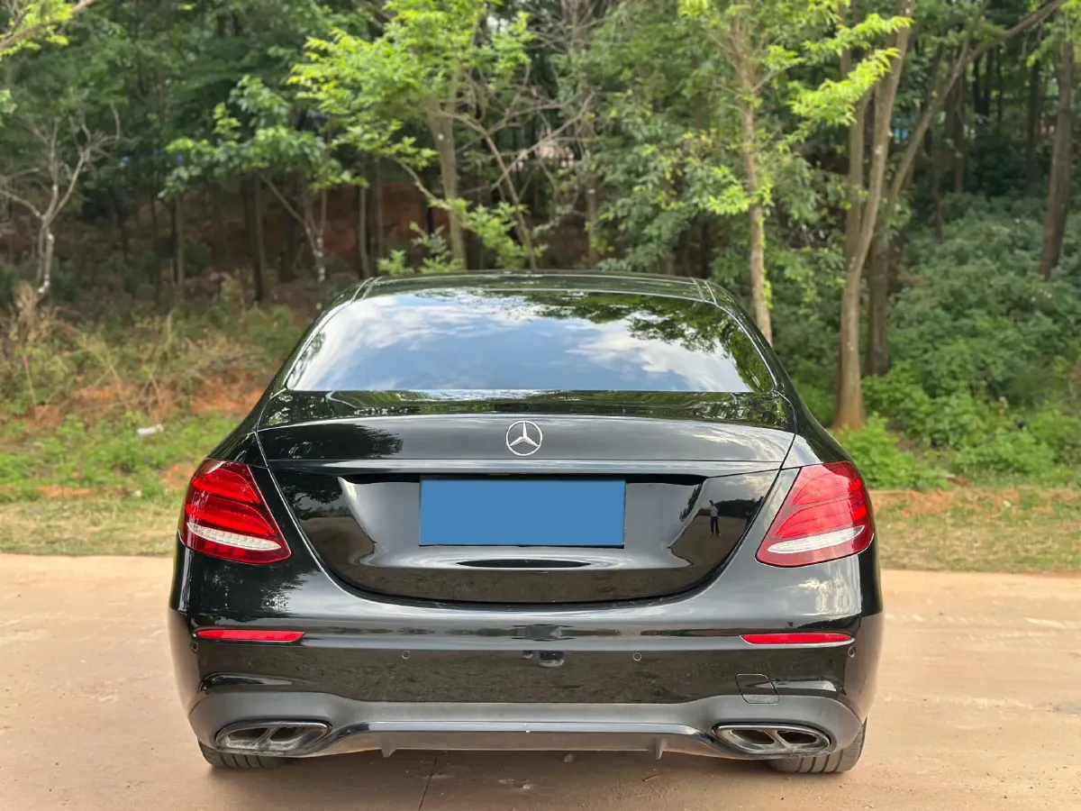 2020 Mercedes-Benz E Class 2.0T 258HP L4 9AT,autocango,china used car exporter,china ev exporter,chinese used car exporter,chinese used ev exporter