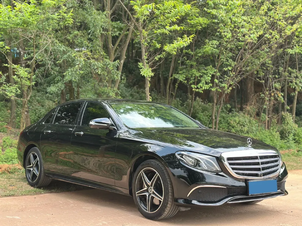 2020 Mercedes-Benz E Class 2.0T 258HP L4 9AT,autocango,china used car exporter,china ev exporter,chinese used car exporter,chinese used ev exporter