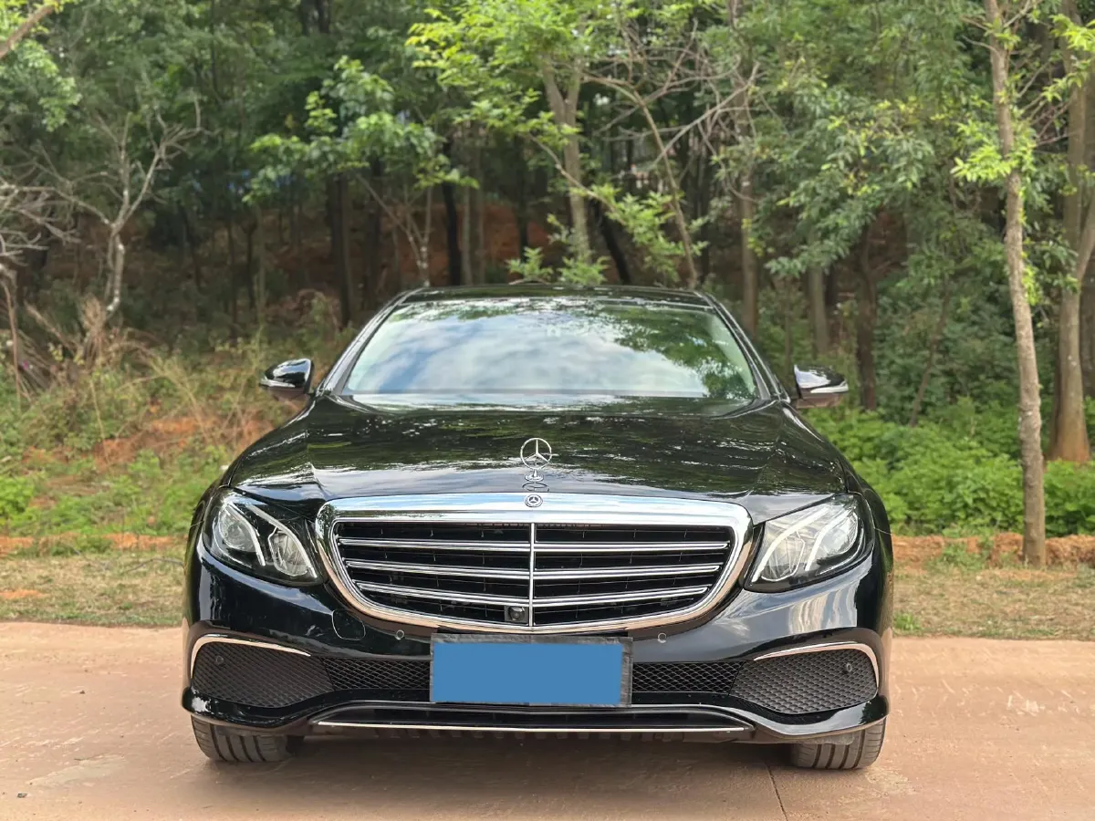 2020 Mercedes-Benz E Class 2.0T 258HP L4 9AT,autocango,china used car exporter,china ev exporter,chinese used car exporter,chinese used ev exporter