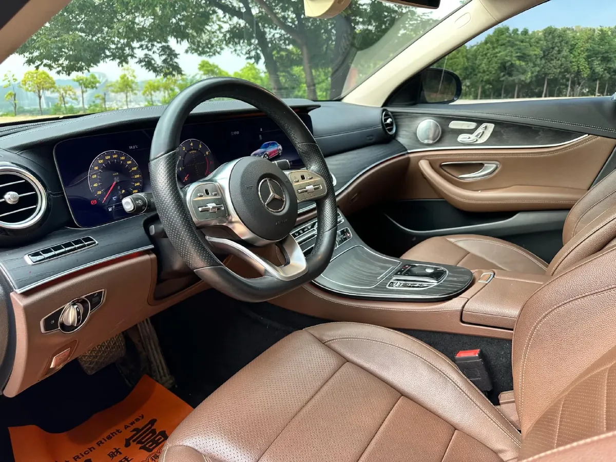 2020 Mercedes-Benz E Class 2.0T 258HP L4 9AT,autocango,china used car exporter,china ev exporter,chinese used car exporter,chinese used ev exporter