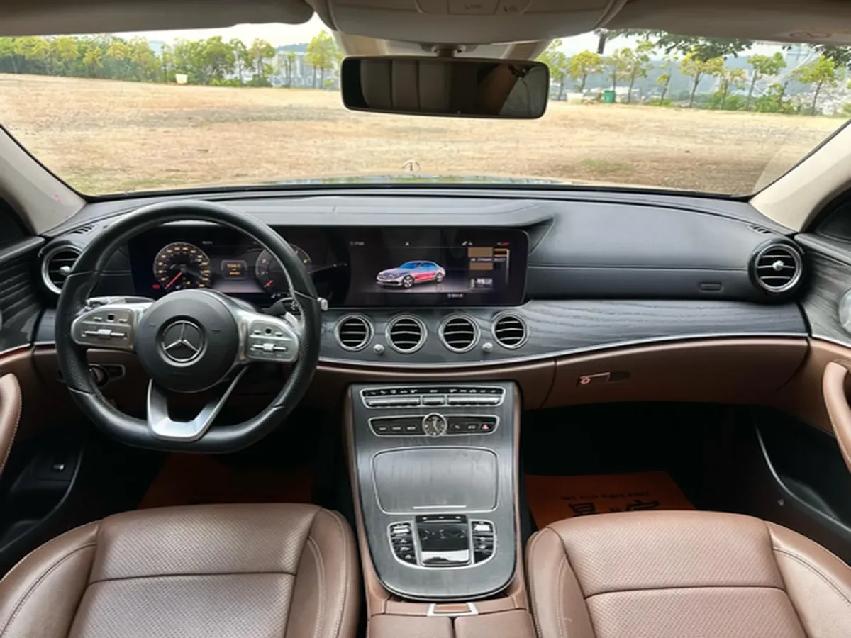 2020 Mercedes-Benz E Class 2.0T 258HP L4 9AT,autocango,china used car exporter,china ev exporter,chinese used car exporter,chinese used ev exporter