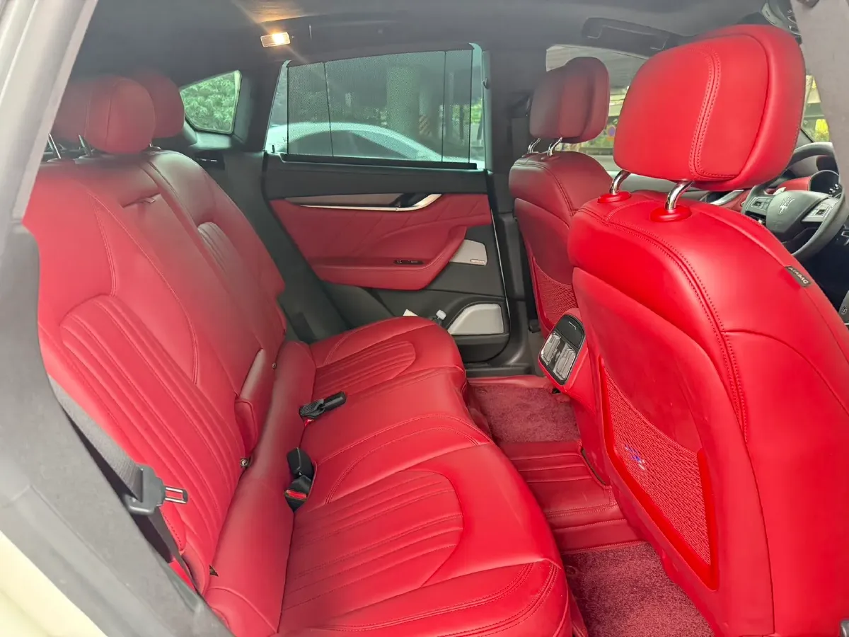 2019 Maserati Levante 3.0T 350HP V6 8AT,autocango,china used car exporter,china ev exporter,chinese used car exporter,chinese used ev exporter