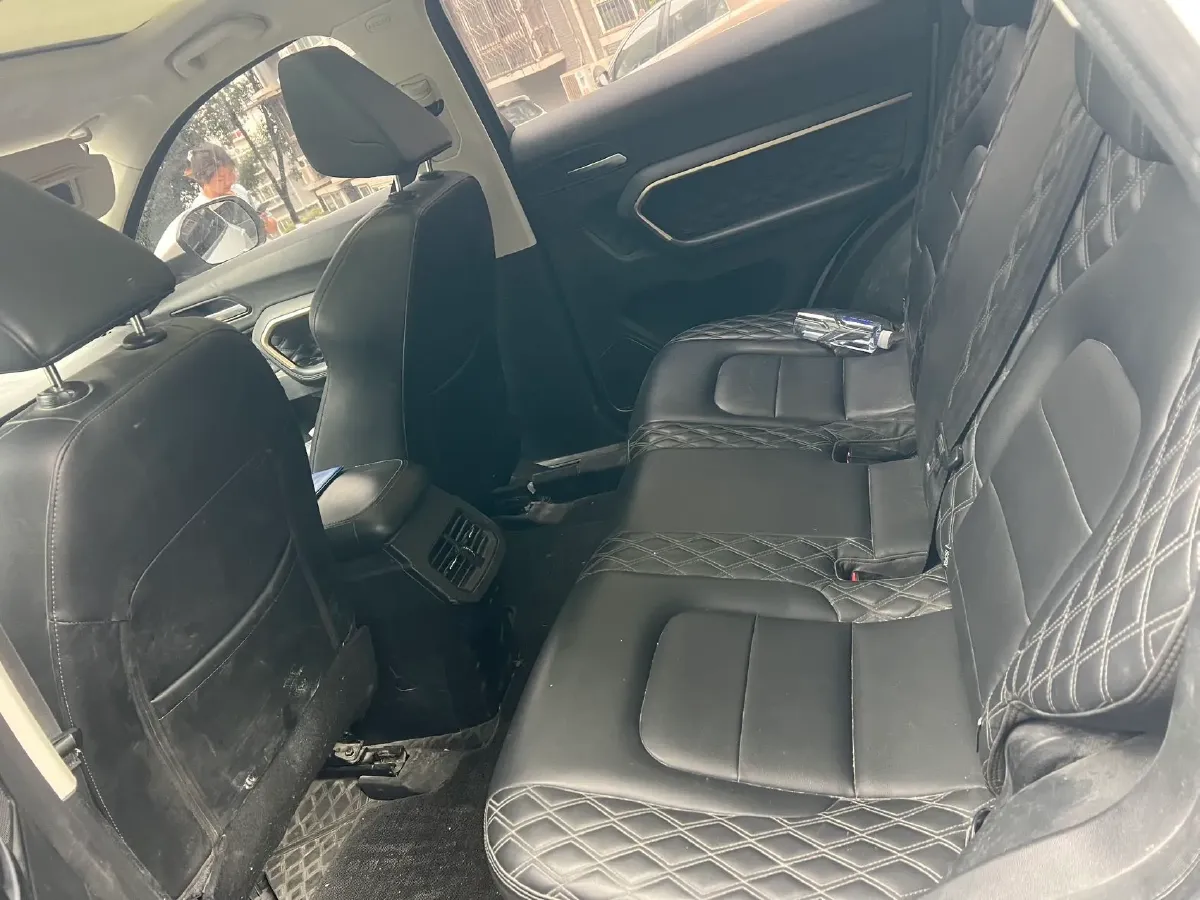 2020 Haval H6 1.5T 169HP L4 7DCT,autocango,china used car exporter,china ev exporter,chinese used car exporter,chinese used ev exporter