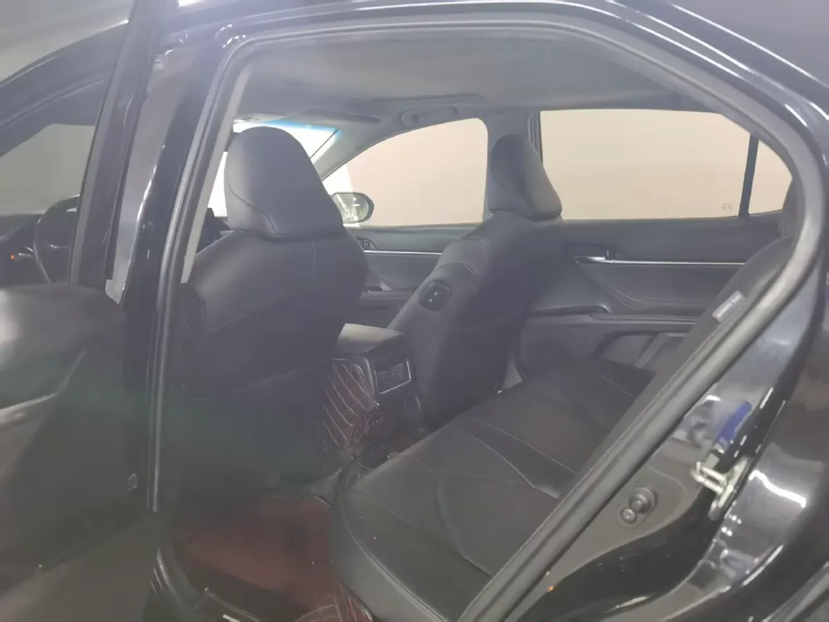 2021 Toyota Camry 2.5L 178HP L4 E-CVT Hybrid,autocango,china used car exporter,china ev exporter,chinese used car exporter,chinese used ev exporter