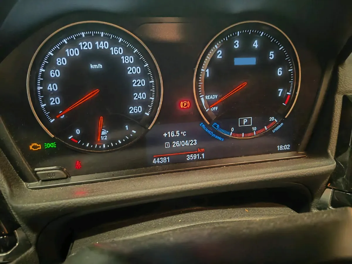 2022 BMW 1 Series 1.5T 140HP L3 7DCT,autocango,china used car exporter,china ev exporter,chinese used car exporter,chinese used ev exporter