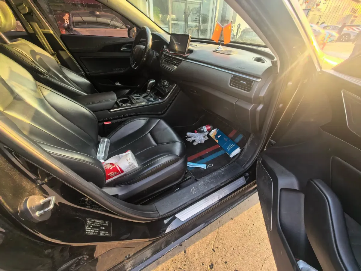 2019 HongQi H5 1.8T 180HP L4 6AT,autocango,china used car exporter,china ev exporter,chinese used car exporter,chinese used ev exporter