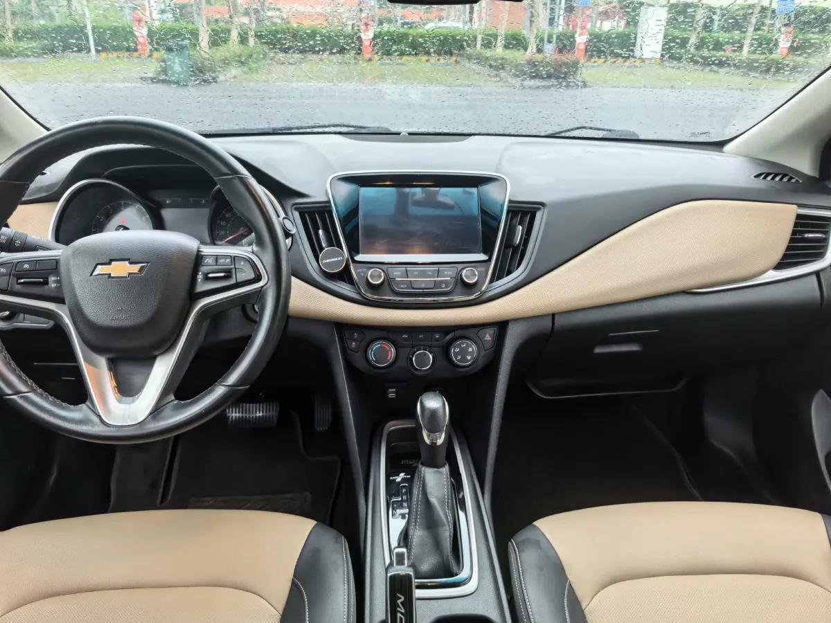 2020 Chevrolet Monza 1.5L 113HP L4 6AT,autocango,china used car exporter,china ev exporter,chinese used car exporter,chinese used ev exporter