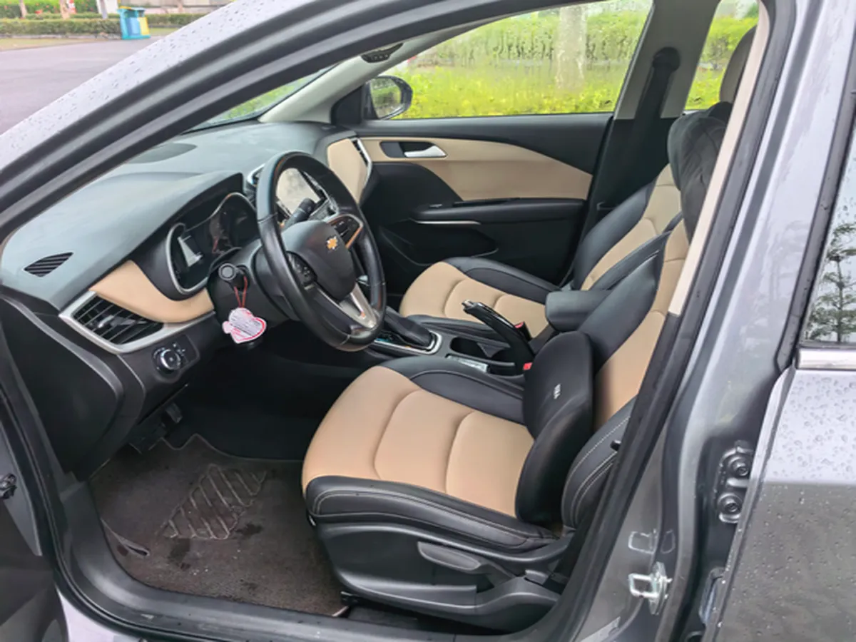 2020 Chevrolet Monza 1.5L 113HP L4 6AT,autocango,china used car exporter,china ev exporter,chinese used car exporter,chinese used ev exporter