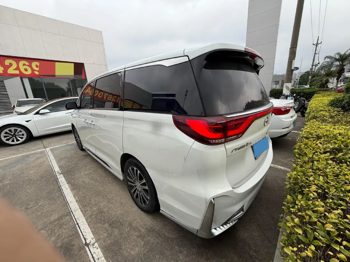 2021 GAC Trumpchi M8 2.0T 252HP L4 8AT,autocango,china used car exporter,china ev exporter,chinese used car exporter,chinese used ev exporter