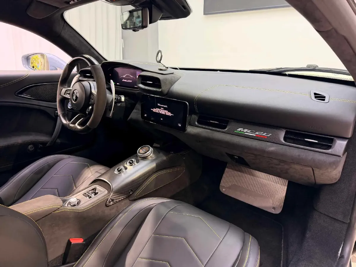 2023 Maserati MC20 3.0T 630HP V6 8DCT,autocango,china used car exporter,china ev exporter,chinese used car exporter,chinese used ev exporter