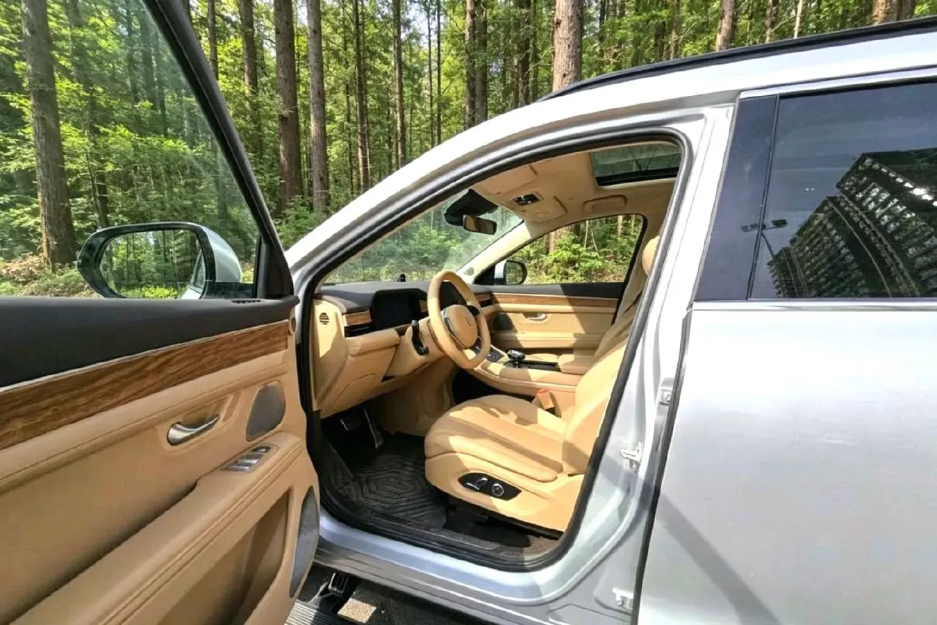 2024 AITO AITO M7 1.5T 152HP L4 REEV 38.5KWH,autocango,china used car exporter,china ev exporter,chinese used car exporter,chinese used ev exporter