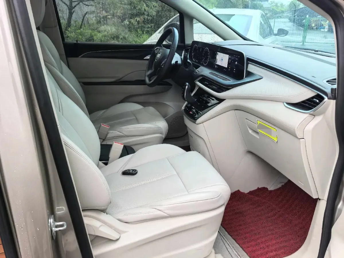 2023 Buick GL8 2.0T 237HP L4 9AT,autocango,china used car exporter,china ev exporter,chinese used car exporter,chinese used ev exporter