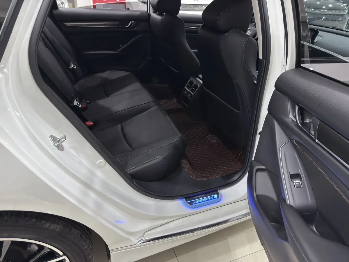 2022 Honda Accord 1.5T 194HP L4 CVT,autocango,china used car exporter,china ev exporter,chinese used car exporter,chinese used ev exporter