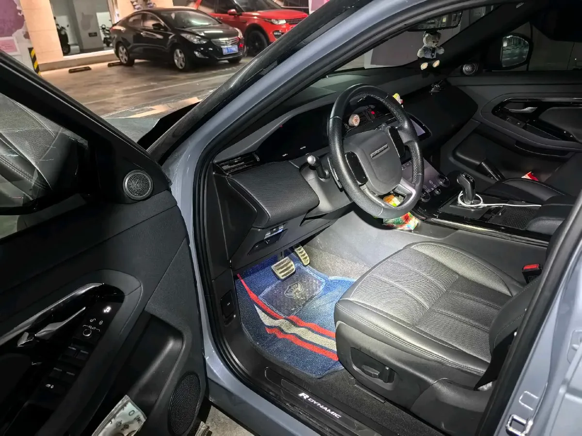 2020 Land Rover Range Rover Evoque 2.0T 249HP L4 9AT,autocango,china used car exporter,china ev exporter,chinese used car exporter,chinese used ev exporter