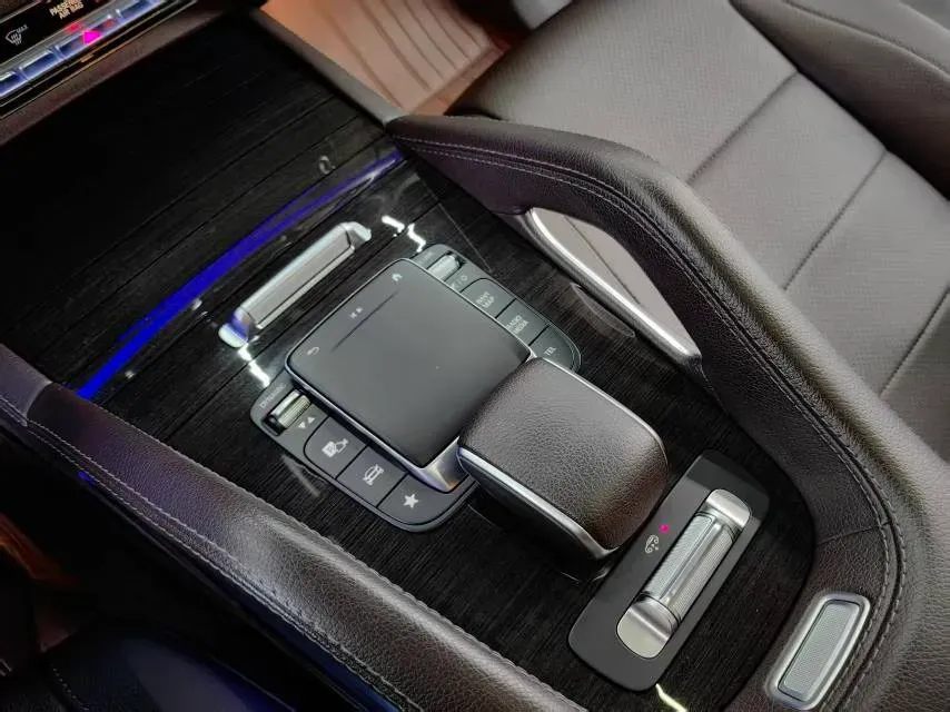 2020 Mercedes-Benz GLS Class 3.0T 367HP L6 9AT,autocango,china used car exporter,china ev exporter,chinese used car exporter,chinese used ev exporter