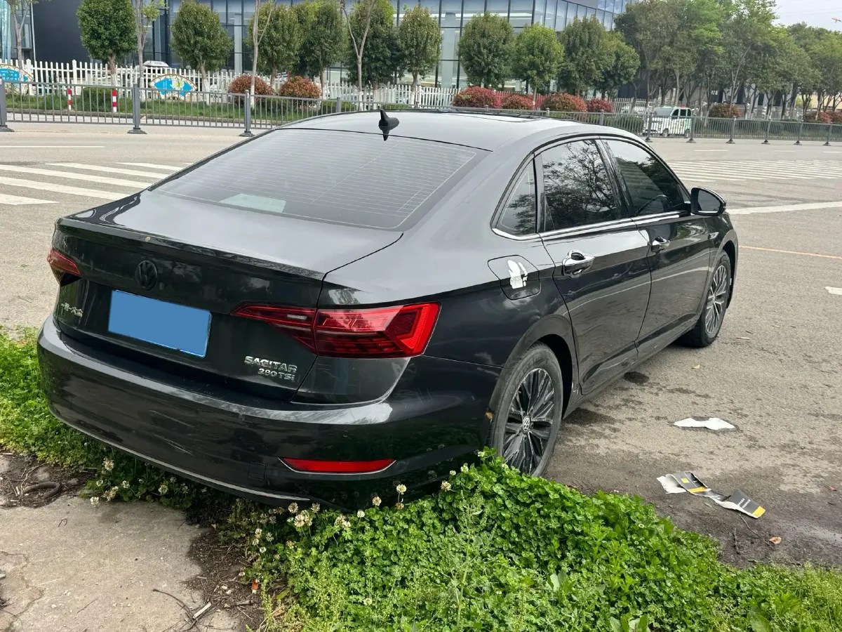 2021 Volkswagen Sagitar 1.4T 150HP L4 7DCT,autocango,china used car exporter,china ev exporter,chinese used car exporter,chinese used ev exporter