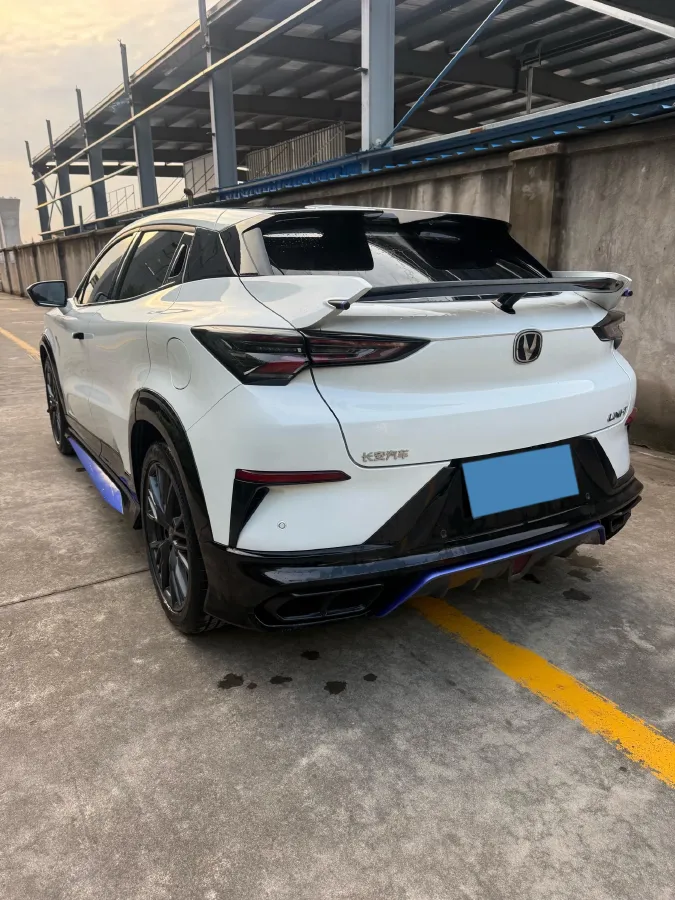 2023 ChangAn UNI-T 1.5T 188HP L4 7DCT,autocango,china used car exporter,china ev exporter,chinese used car exporter,chinese used ev exporter