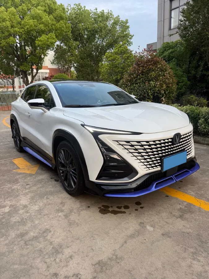 2023 ChangAn UNI-T 1.5T 188HP L4 7DCT,autocango,china used car exporter,china ev exporter,chinese used car exporter,chinese used ev exporter