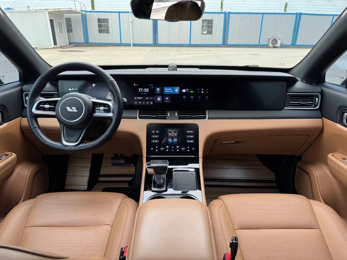 2021 Li ONE Range Extended 131HP REEV 40.5KWH,autocango,china used car exporter,china ev exporter,chinese used car exporter,chinese used ev exporter