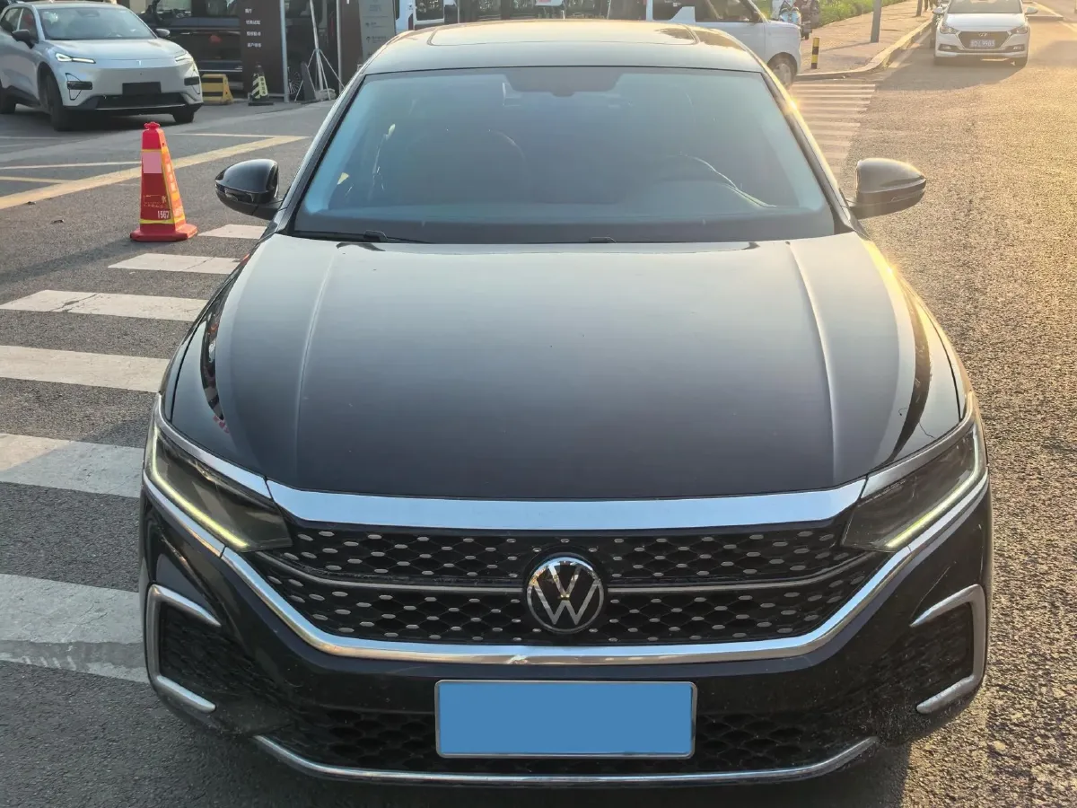 2022 Skoda Kodiak GT 2.0T 186HP L4 7DCT,autocango,china used car exporter,china ev exporter,chinese used car exporter,chinese used ev exporter