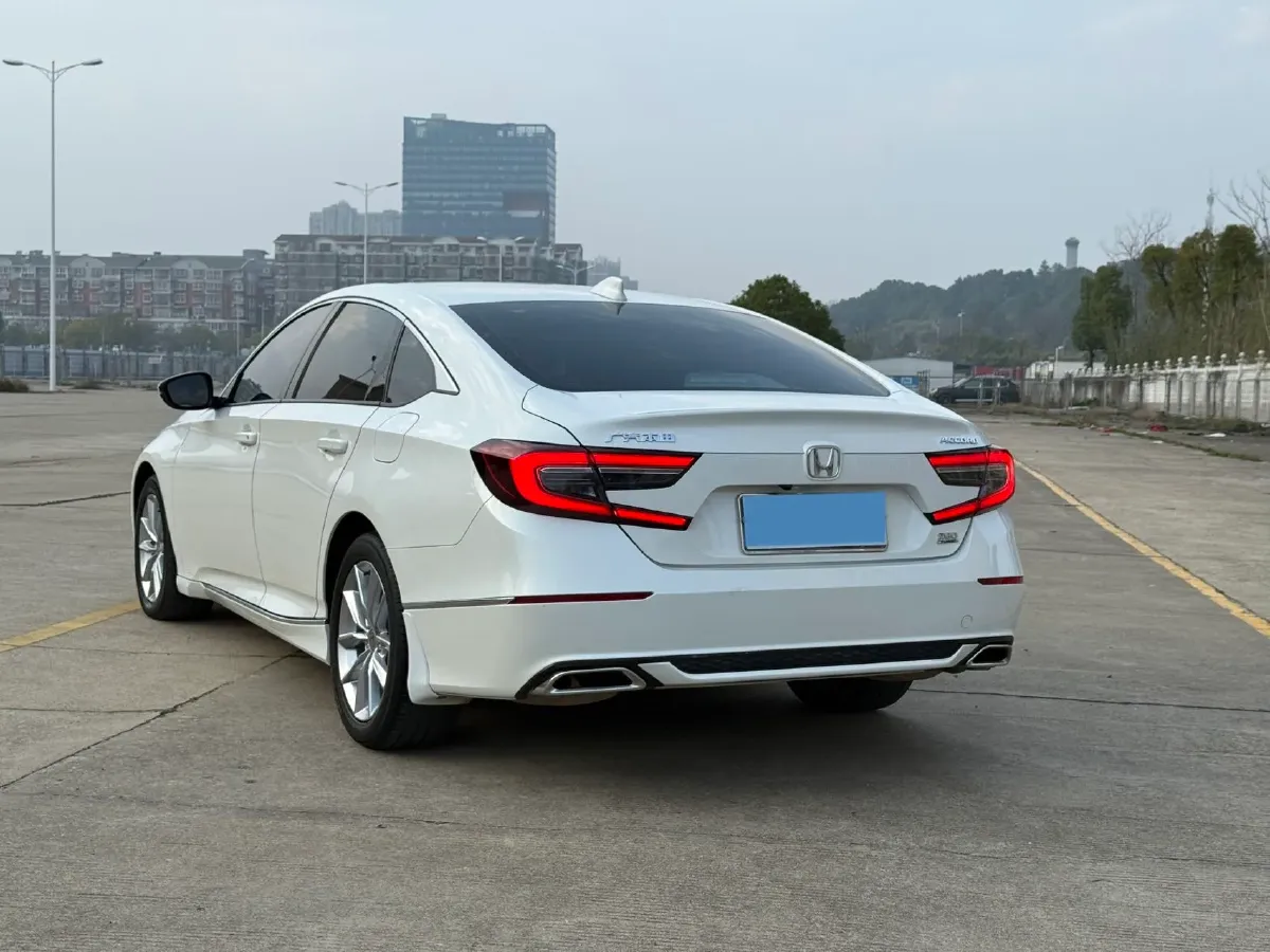 2022 Honda Accord 1.5T 194HP L4 CVT,autocango,china used car exporter,china ev exporter,chinese used car exporter,chinese used ev exporter