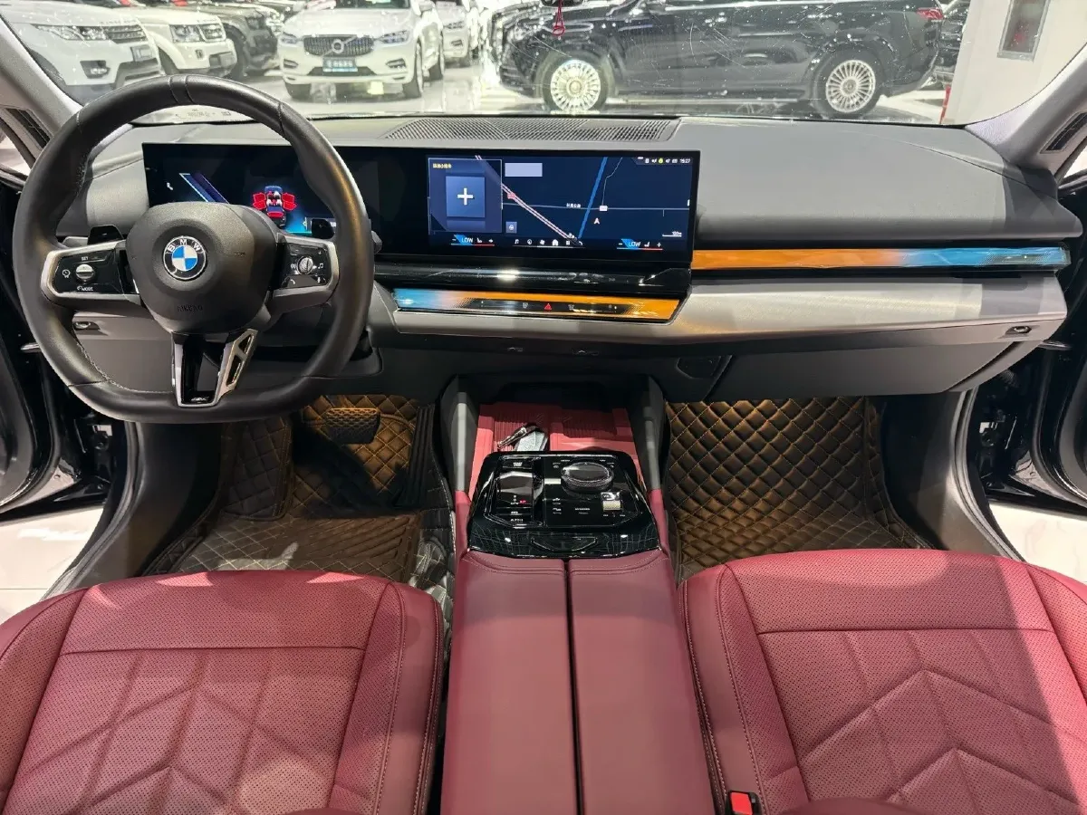 2024 BMW 5 Series 2.0T 258HP L4 8AT,autocango,china used car exporter,china ev exporter,chinese used car exporter,chinese used ev exporter