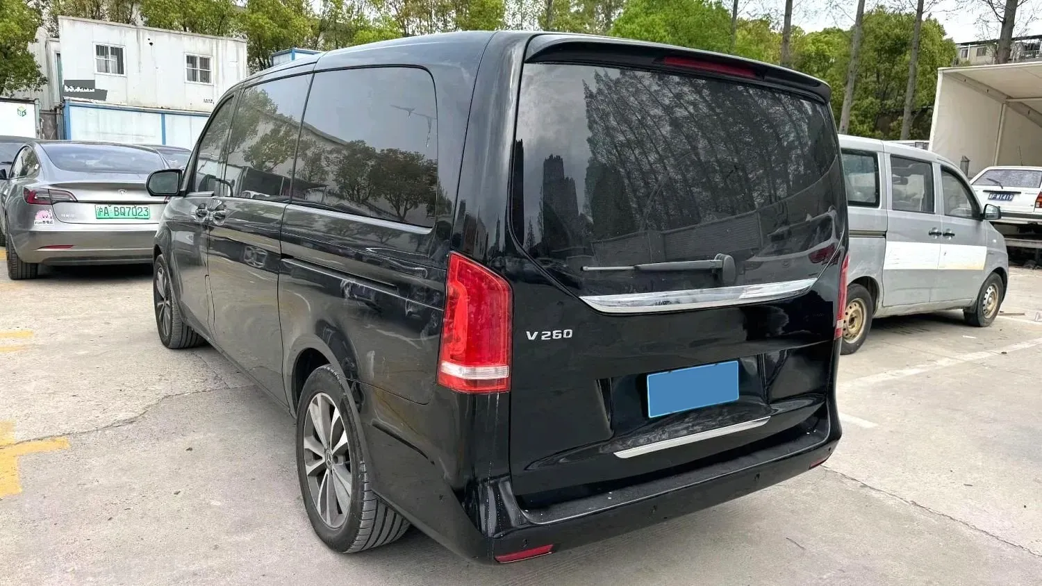 2021 Mercedes-Benz V Class 2.0T 211HP L4 9AT,autocango,china used car exporter,china ev exporter,chinese used car exporter,chinese used ev exporter