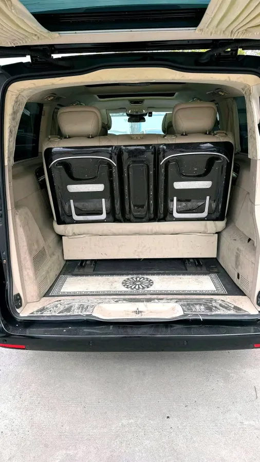 2021 Mercedes-Benz V Class 2.0T 211HP L4 9AT,autocango,china used car exporter,china ev exporter,chinese used car exporter,chinese used ev exporter