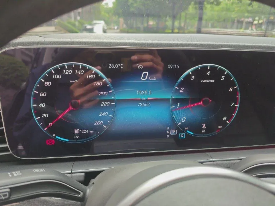 2020 Mercedes-Benz GLE Class 2.0T 258HP L4 9AT,autocango,china used car exporter,china ev exporter,chinese used car exporter,chinese used ev exporter