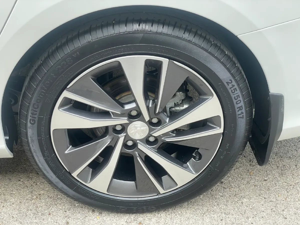 2019 Peugeot 408 1.2T 136HP L3 6DCT,autocango,china used car exporter,china ev exporter,chinese used car exporter,chinese used ev exporter