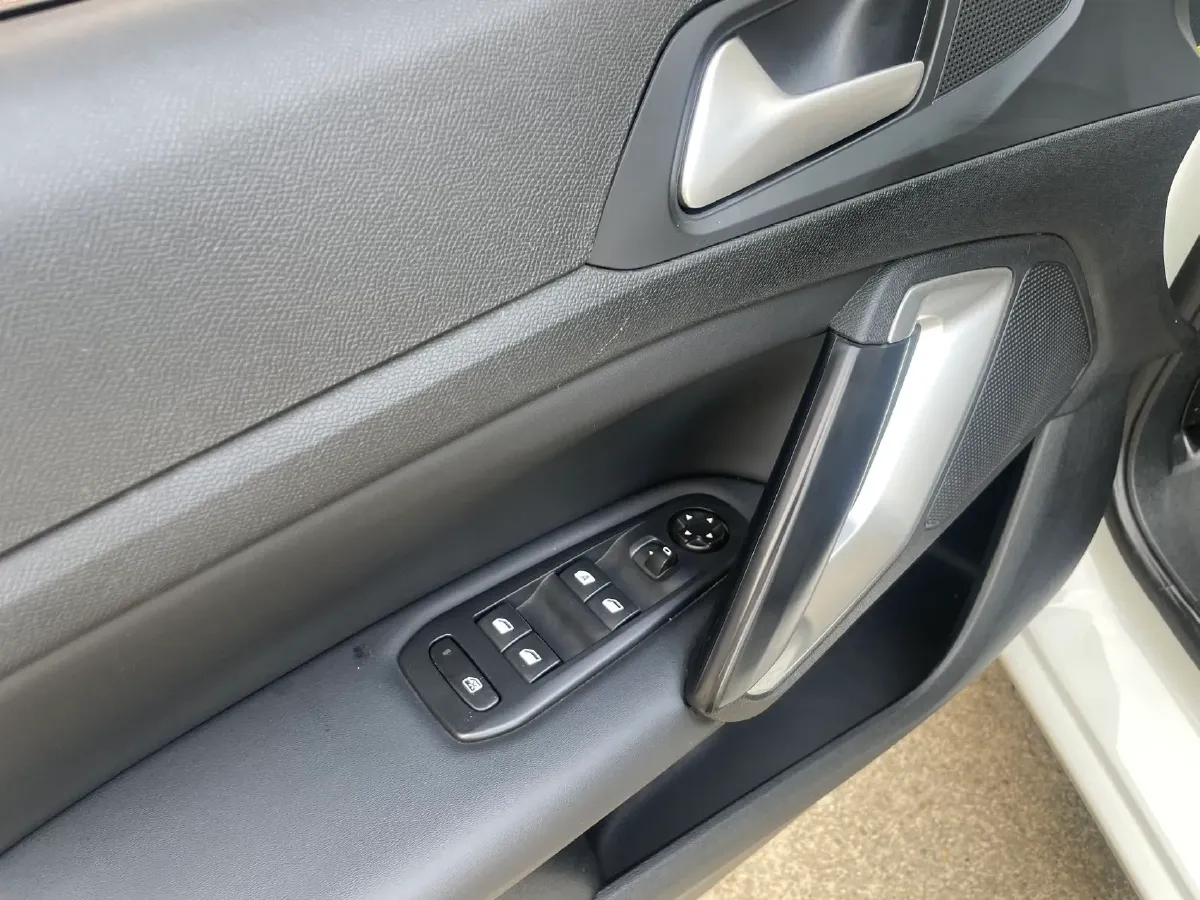 2019 Peugeot 408 1.2T 136HP L3 6DCT,autocango,china used car exporter,china ev exporter,chinese used car exporter,chinese used ev exporter