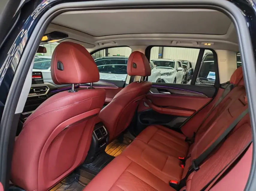 2023 BMW X3 2.0T 245HP L4 8AT,autocango,china used car exporter,china ev exporter,chinese used car exporter,chinese used ev exporter