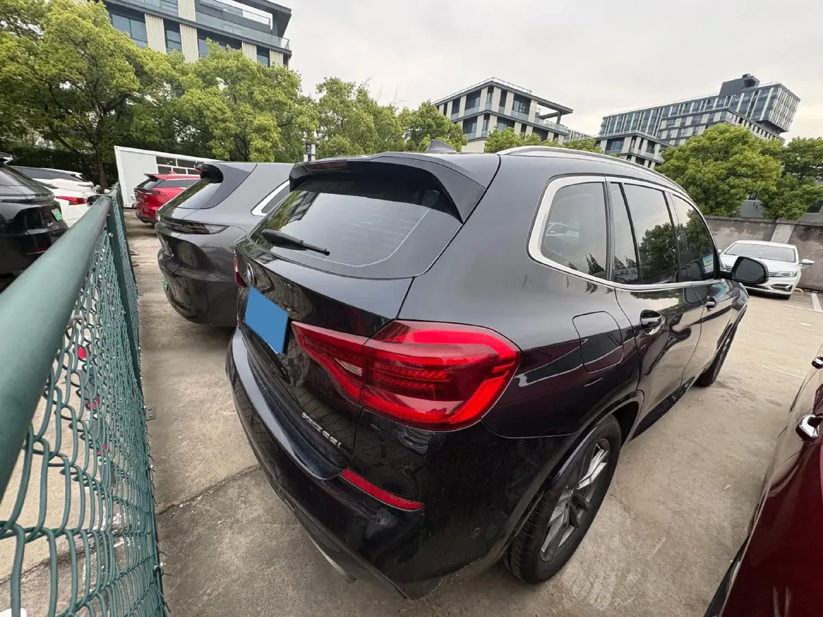 2020 BMW X3 2.0T 224HP L4 8AT,autocango,china used car exporter,china ev exporter,chinese used car exporter,chinese used ev exporter