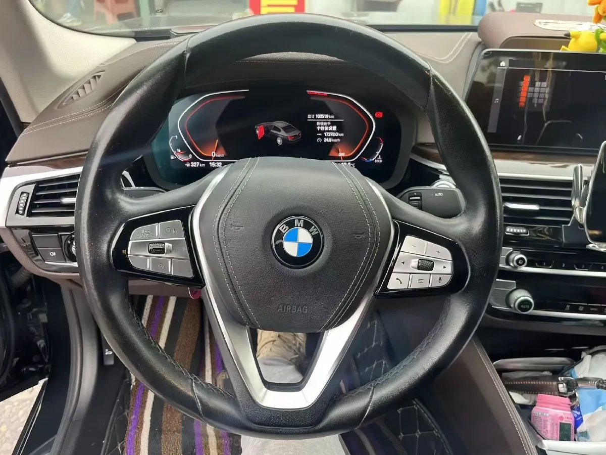 2020 BMW 5 Series 2.0T 184HP L4 8AT,autocango,china used car exporter,china ev exporter,chinese used car exporter,chinese used ev exporter