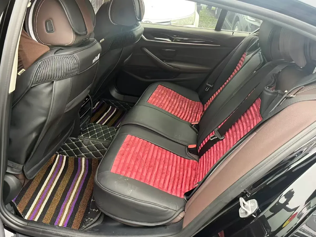 2020 BMW 5 Series 2.0T 184HP L4 8AT,autocango,china used car exporter,china ev exporter,chinese used car exporter,chinese used ev exporter