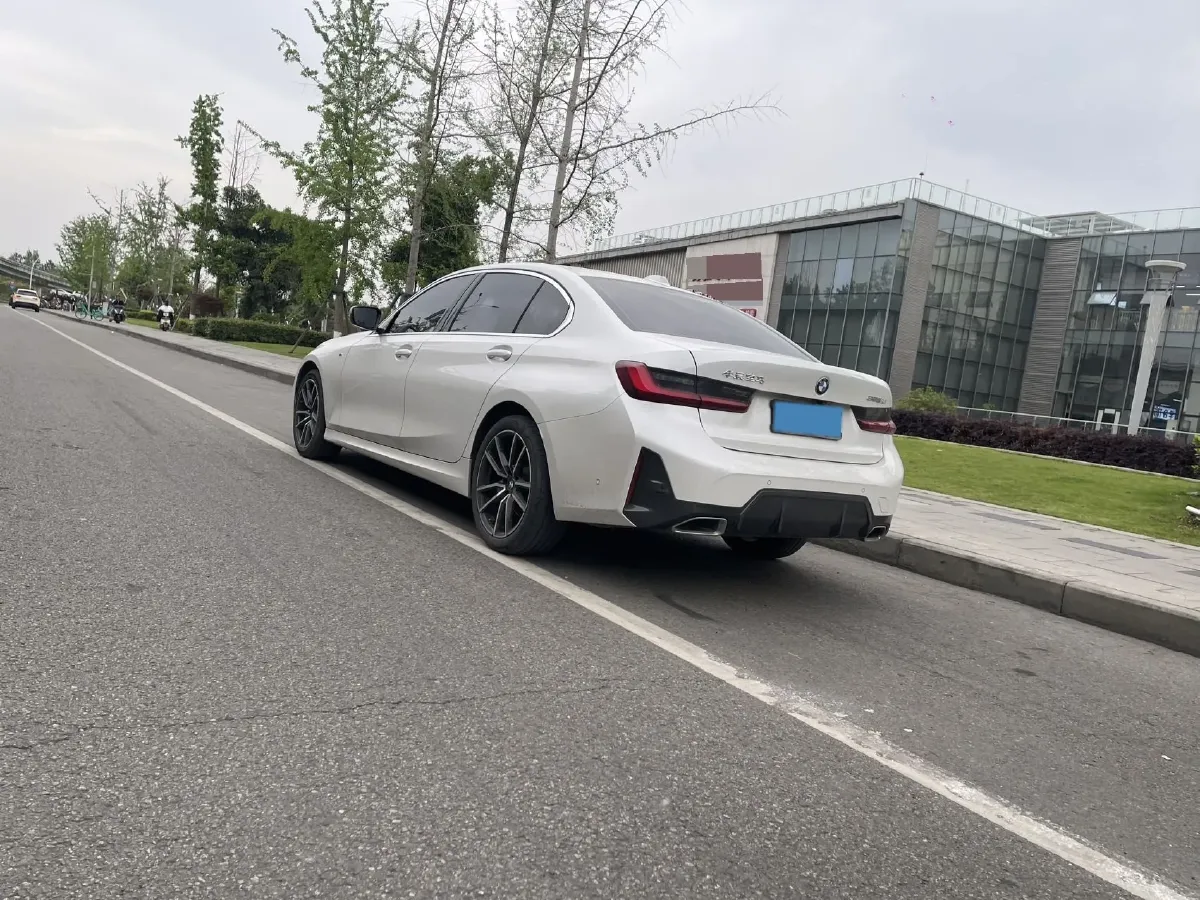 2023 BMW 3 Series 2.0T 184HP L4 8AT,autocango,china used car exporter,china ev exporter,chinese used car exporter,chinese used ev exporter