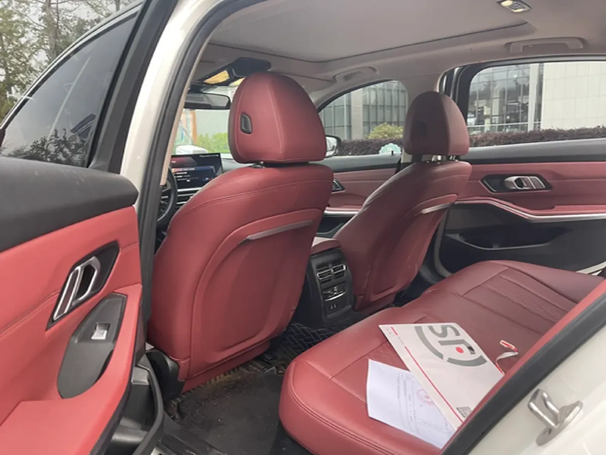 2023 BMW 3 Series 2.0T 184HP L4 8AT,autocango,china used car exporter,china ev exporter,chinese used car exporter,chinese used ev exporter