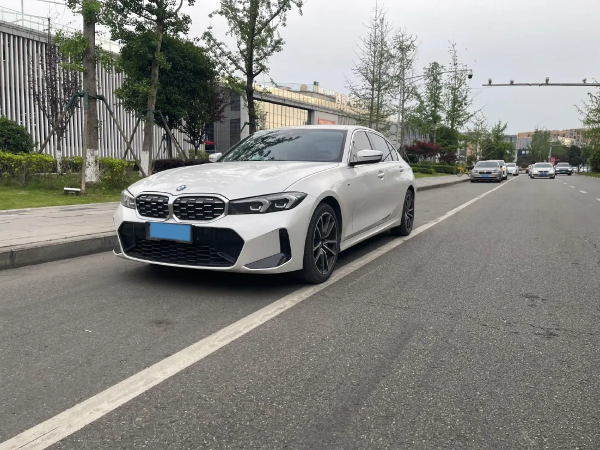 2023 BMW 3 Series 2.0T 184HP L4 8AT,autocango,china used car exporter,china ev exporter,chinese used car exporter,chinese used ev exporter