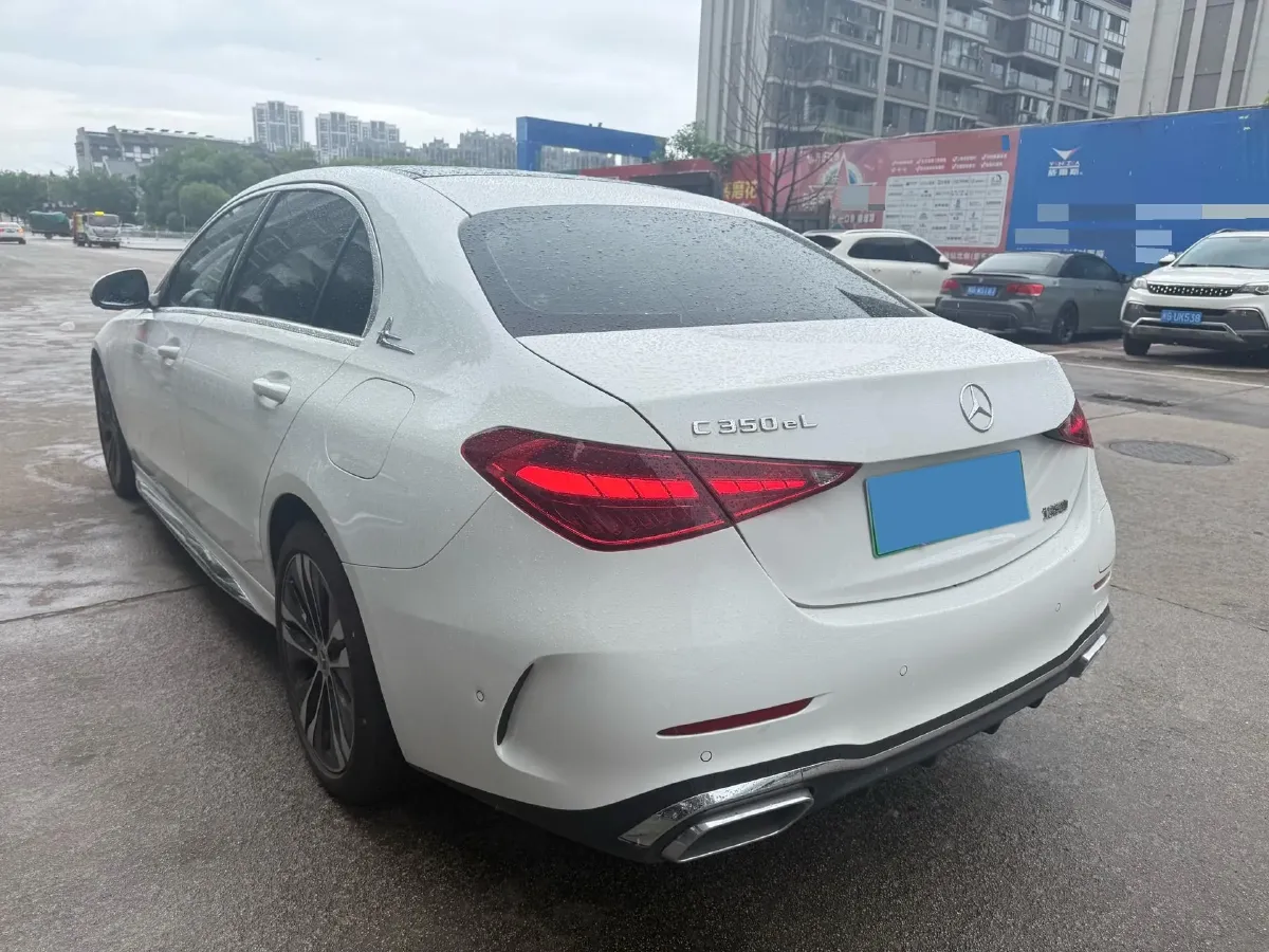 2025 Mercedes-Benz C Class 2.0T 204HP L4 9AT PHEV 25.4KWH,autocango,china used car exporter,china ev exporter,chinese used car exporter,chinese used ev exporter